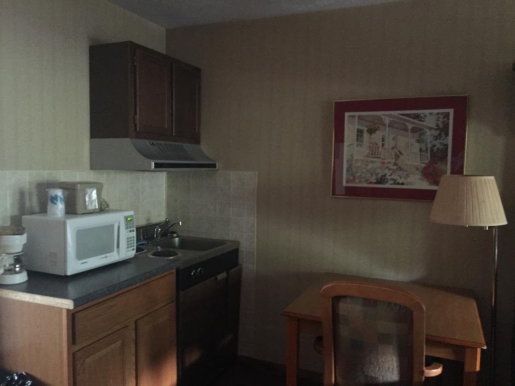 Highland Hills Motel & Cabins Boone Rum bild
