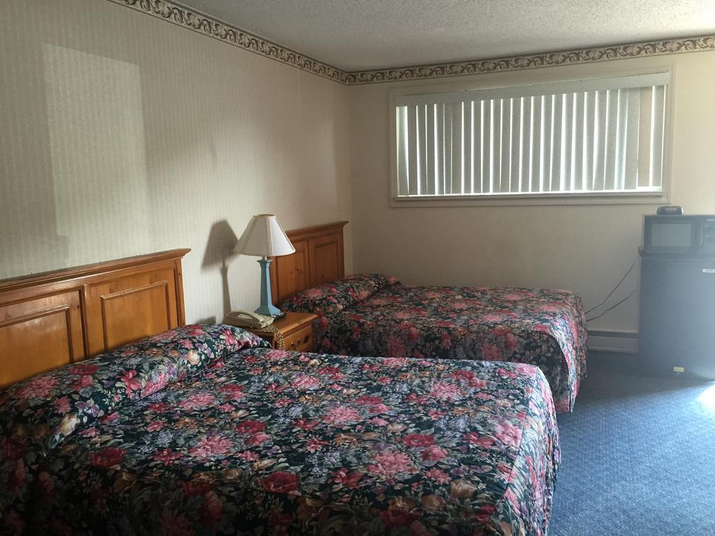 Highland Hills Motel & Cabins Boone Rum bild